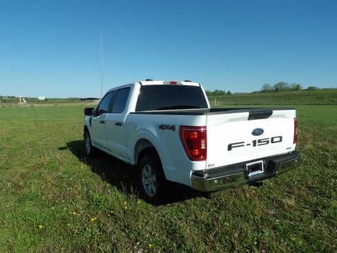 Used 2023 Ford F150 XLT image 8