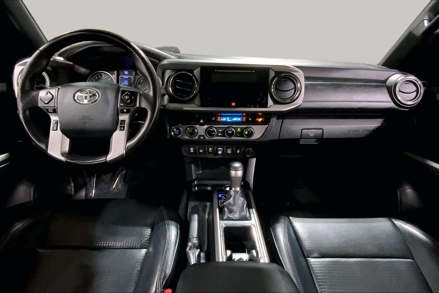 Used 2018 Toyota Tacoma Limited AWD/4WD image 16