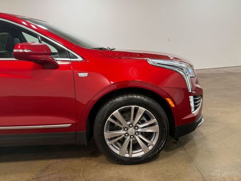 Used 2024 Cadillac XT5 Premium Luxury image 31