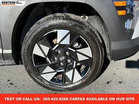 Used 2025 Hyundai Kona SEL image 12