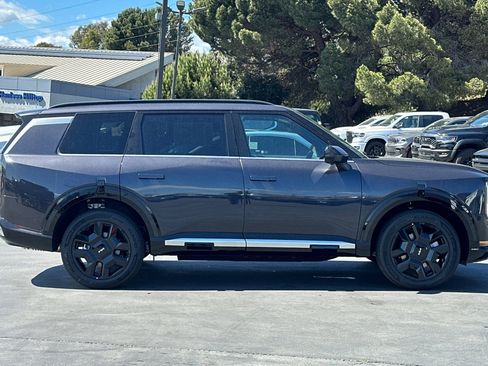 New 2027 Kia Telluride X-Line SX Prestige image 3