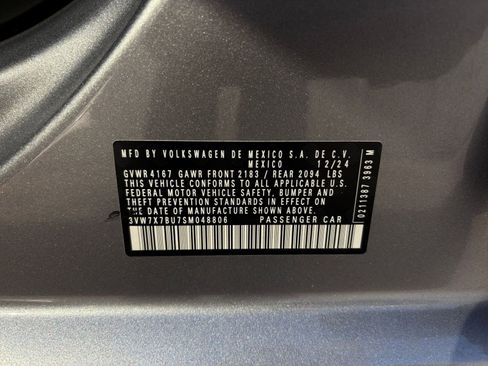 Used 2025 Volkswagen Jetta SE image 29