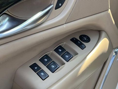 Used 2018 Cadillac Escalade ESV Platinum image 38