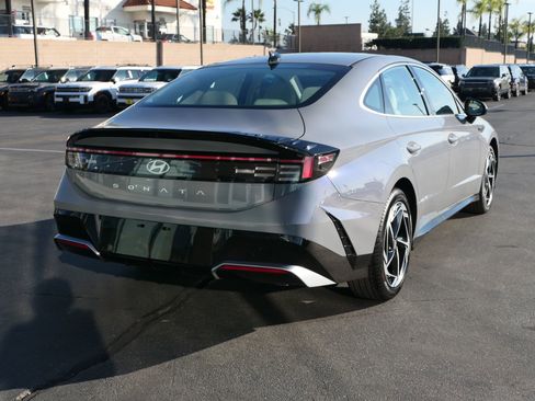 Used 2026 Hyundai Sonata SEL image 3