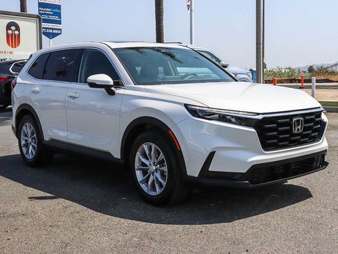 Used 2023 Honda CR-V EX-L image 3