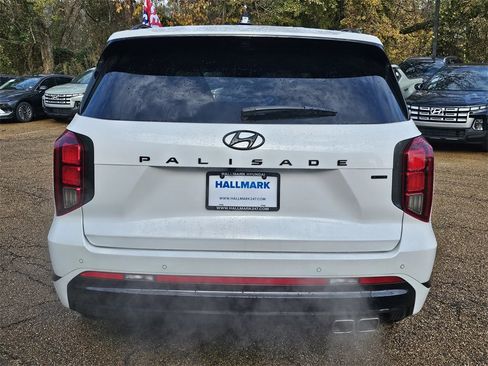 Certified 2025 Hyundai Palisade Calligraphy image 5