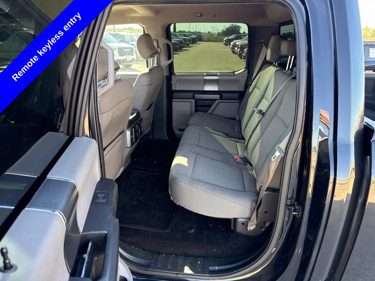 Used 2015 Ford F150 XLT w/ Equipment Group 302A Luxury RWD image 7