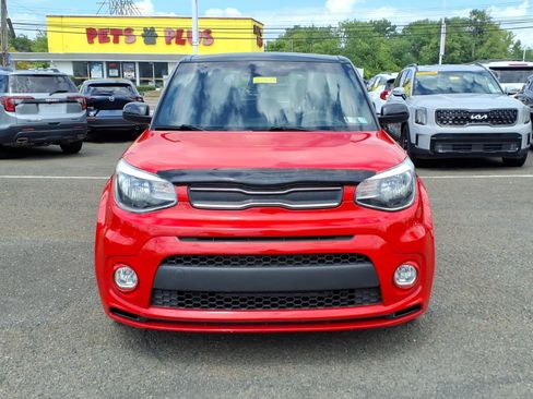 Used 2019 Kia Soul + FWD image 9