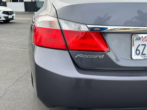 Used 2013 Honda Accord EX image 11