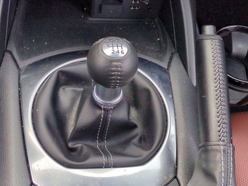 Used 2022 MAZDA MX-5 Miata RF Grand Touring image 10