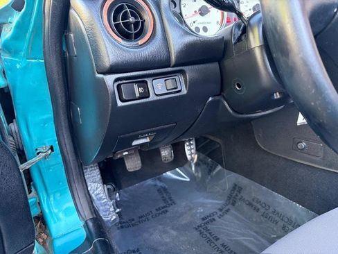 Used 2003 MAZDA MX-5 Miata RWD image 30