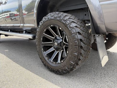 Used 2017 RAM 3500 Limited AWD/4WD image 4