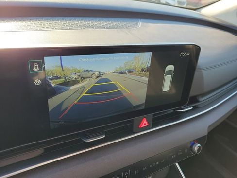 New 2026 Kia Carnival EX FWD image 17