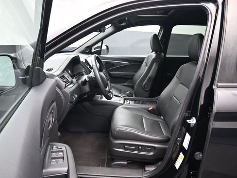 Used 2022 Honda Passport EX-L image 12