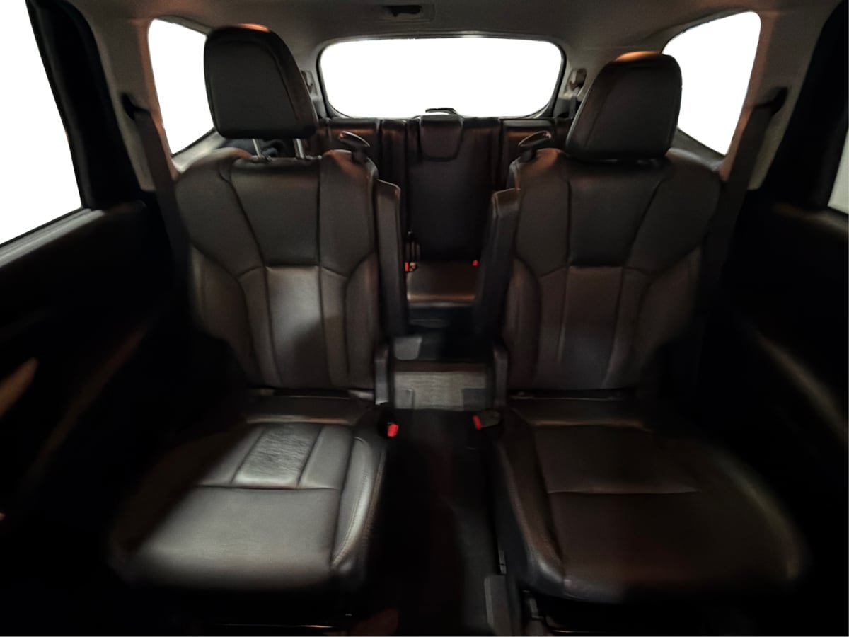 Used 2020 Subaru Ascent Limited w/ Technology Package AWD/4WD image 19