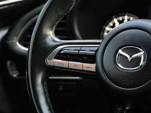 Used 2020 MAZDA MAZDA3 AWD Sedan w/ Preferred Package image 11