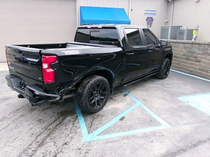 Used 2021 Chevrolet Silverado 1500 LT Trail Boss w/ Convenience Package II