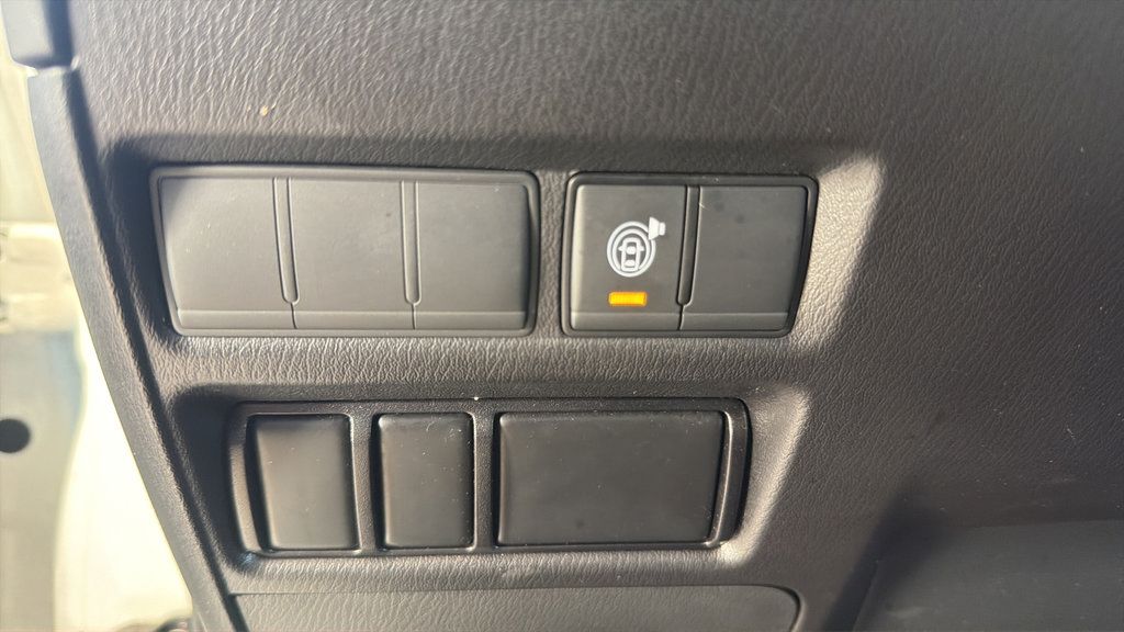 Certified 2024 Nissan Armada SV AWD/4WD image 30