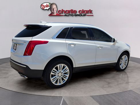 Used 2019 Cadillac XT5 Premium Luxury FWD image 6
