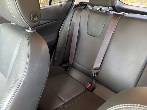 Used 2025 Buick Encore GX Preferred FWD image 40