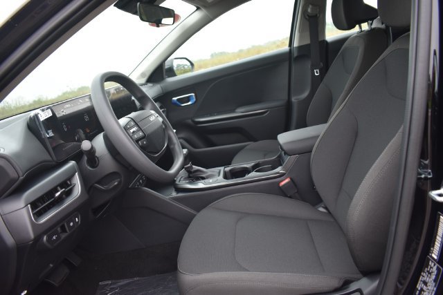 New 2026 Kia K4 FWD image 19