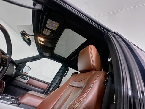 Used 2013 Ford Expedition King Ranch image 26