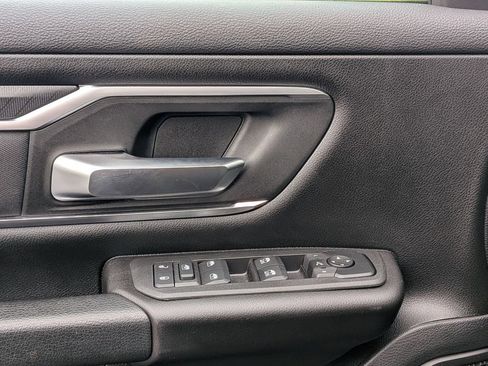 Used 2025 RAM 1500 Big Horn AWD/4WD image 11