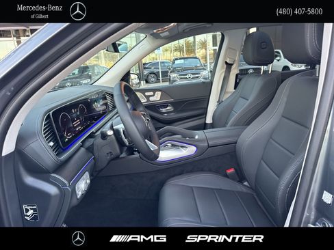 New 2026 Mercedes-Benz GLS 450 4MATIC image 10