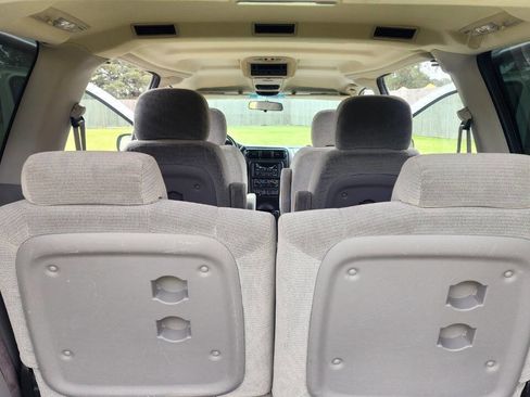 Used 2004 Chevrolet Venture LT image 23