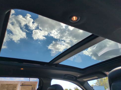 Used 2017 Jeep Grand Cherokee Trailhawk w/ Trailhawk Luxury Group image 22