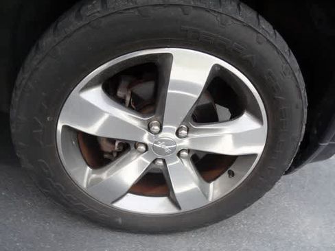 Used 2015 Jeep Grand Cherokee Overland AWD/4WD image 18
