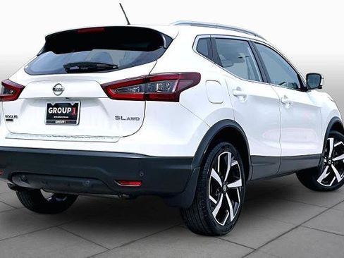 Certified 2022 Nissan Rogue Sport SL w/ Premium Package AWD/4WD image 13