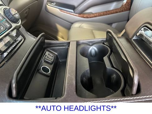 Used 2019 Chevrolet Tahoe Premier AWD/4WD image 23