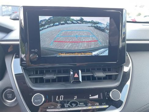 Used 2023 Toyota Corolla Cross LE FWD image 21