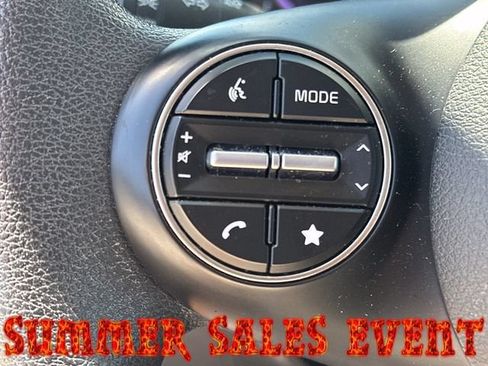 Used 2025 Kia Soul LX w/ LX Technology Package FWD image 24