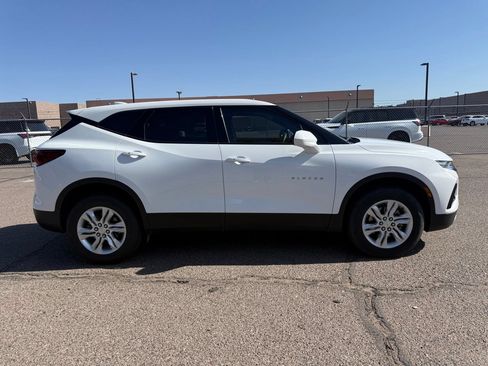 Used 2022 Chevrolet Blazer LT FWD image 4