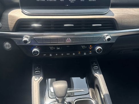 Used 2021 Kia Telluride EX w/ EX Premium Package FWD image 7