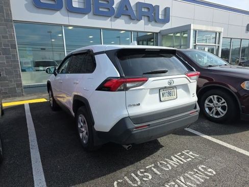 Used 2023 Toyota RAV4 LE image 3