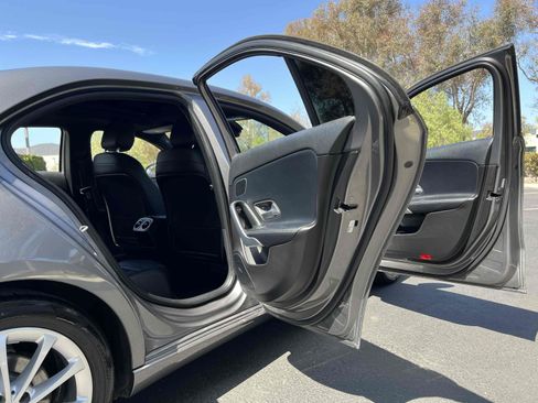 Used 2019 Mercedes-Benz A 220 image 42