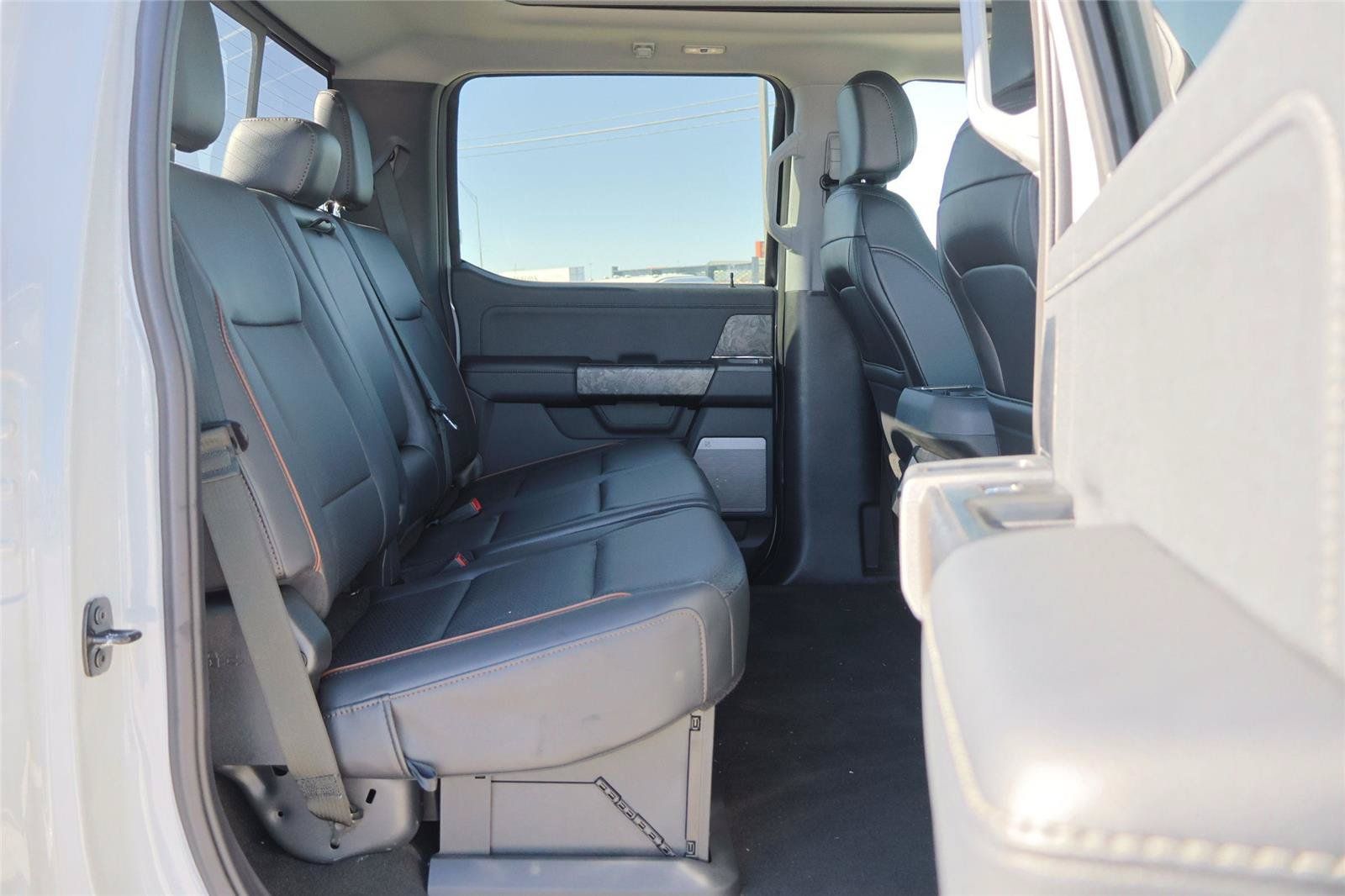 New 2025 Ford F250 Lariat w/ Lariat Ultimate Package AWD/4WD image 46