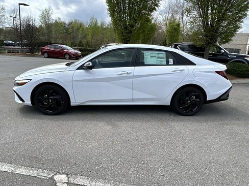 New 2026 Hyundai Elantra Sport image 4