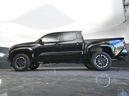 Used 2025 Toyota Tacoma TRD Sport RWD image 44