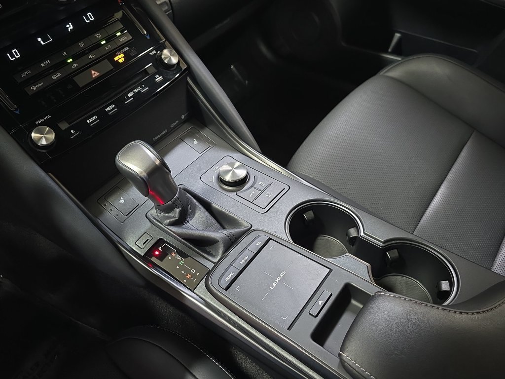 Used 2024 Lexus IS 350 F Sport w/ Accessory Package 2 RWD image 26