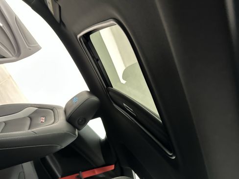 Used 2024 Chevrolet Camaro SS image 19