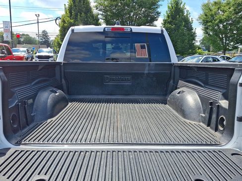 Used 2023 RAM 1500 Big Horn AWD/4WD image 18