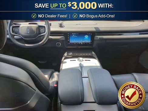 Certified 2025 Lincoln Navigator Reserve AWD/4WD image 17