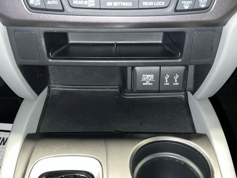 Used 2016 Honda Pilot EX image 26