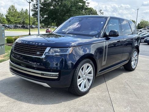 Used 2023 Land Rover Range Rover SE AWD/4WD image 12