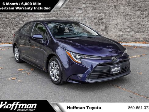 Certified 2023 Toyota Corolla LE image 1