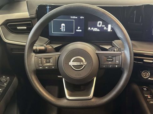 Used 2025 Nissan Kicks S w/ Interior Electronics Package AWD/4WD image 15